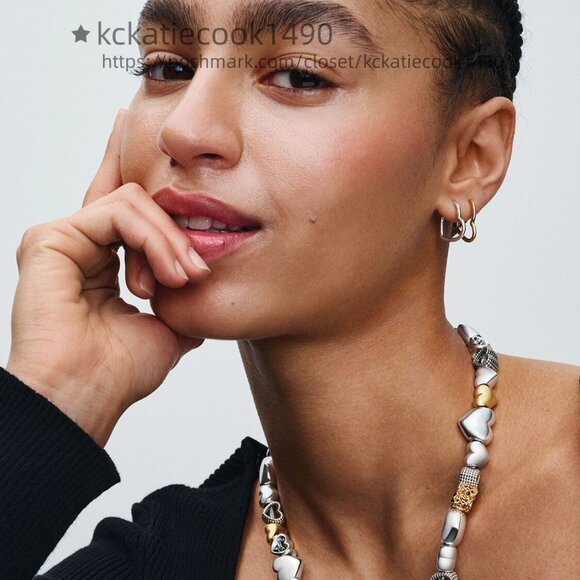 Pandora Sparkling Entwined Hearts Charm - Picture 5 of 6